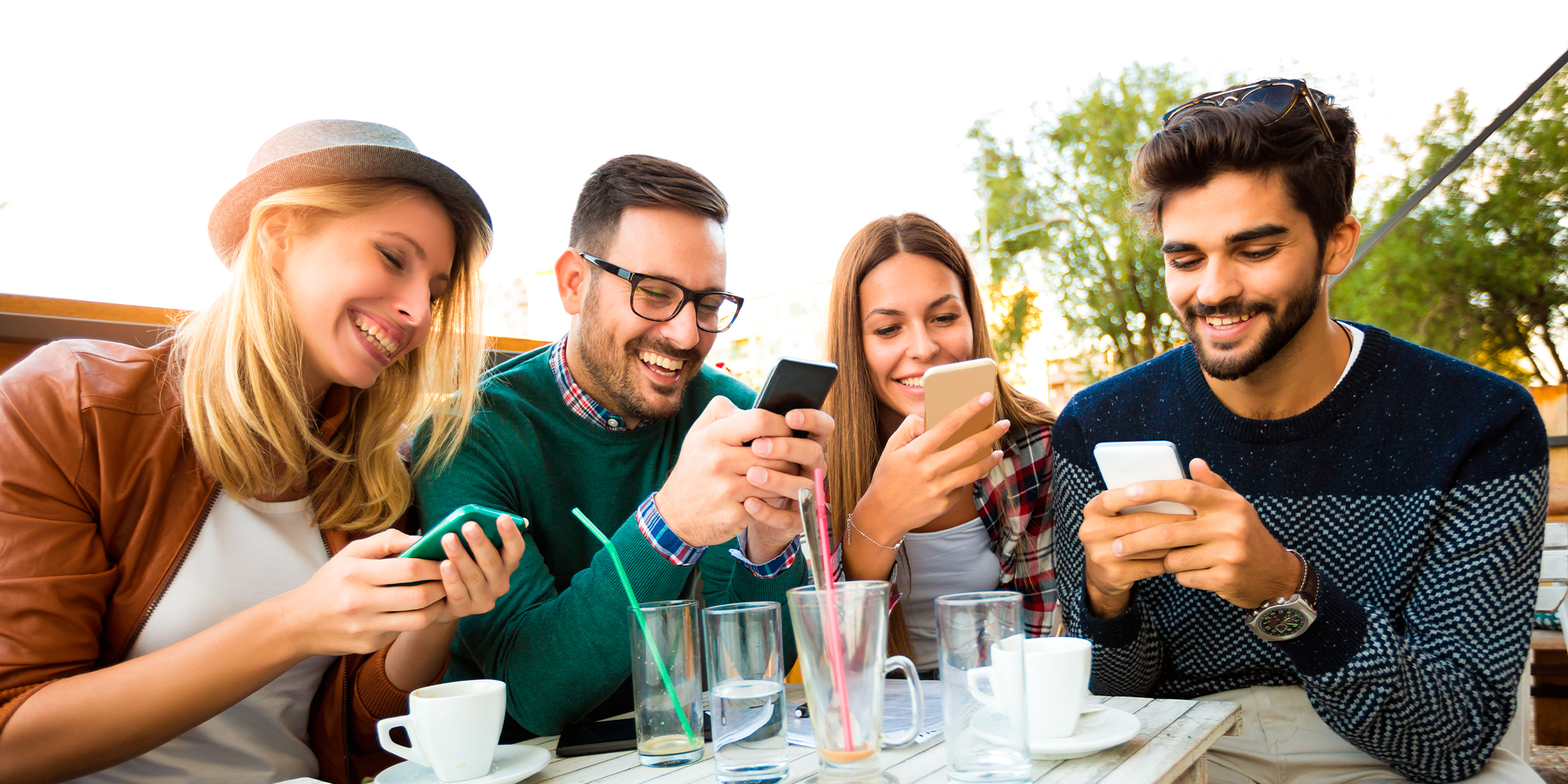 En este momento estás viendo ¡Diviértete en Familia! Los 3 Mejores Juegos de Celular para Compartir Risas y Competencia