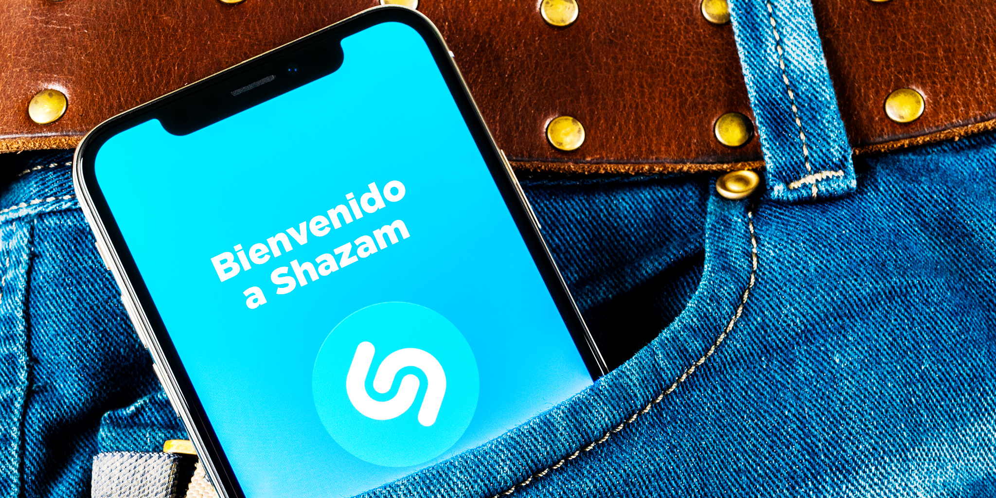 En este momento estás viendo ¡No te Pierdas Ninguna Canción! Aprende a Usar Shazam como un Pro